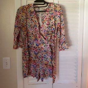 Yumi Kim floral romper size xs